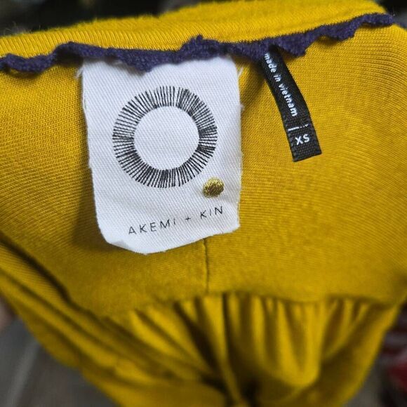 Akemi + Kin Tie Neck Bell Sleeves Tassels - Picture 6 of 7